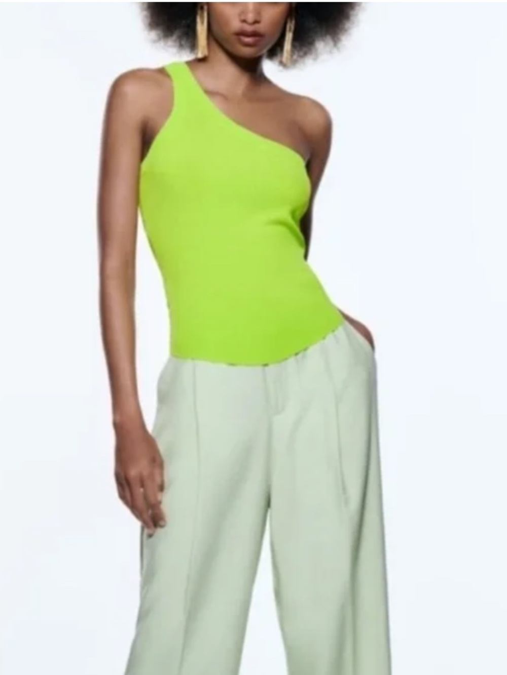 Zara Women's Lime Green One-Shoulder Ribbed Tank Top Size: S